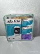 Zestaw Glukometr z akcesoriami Accu-Chek Instant+200szt pasków+Kosmetyczka