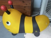 Skoczek marki B.Toys – model Bouncy Boing