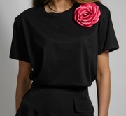 T-Shirt z odpinanym kwiatem 