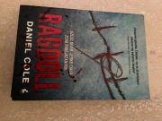 Daniel Cole ,,Ragdoll''