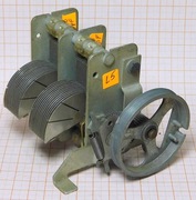 Kondensator powietrzny zmienny 500pF + 500pF [R2]L5