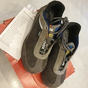 Uvex 37 ESD S1 SRC Nowe