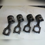 Tloki z korbowodem Iveco 3510 2.8 td