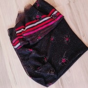 **DUŻY czarny szal w Cyklameny szalik delikatny batyst 190x87