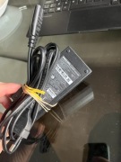 Zasilacz Ładowarka Philips 45W 19V 2.37A PHILIPS ADPC1945EX