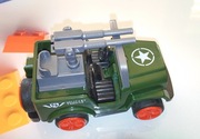 autko Jeep militarny 