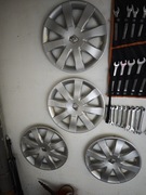 Kołpaki 15 cali Clio III oraz Modus i inne