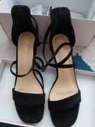 Czarne sandały sandałki na obcasie 40 nowe