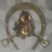 Podkowa wieszak z koniem na szczęście