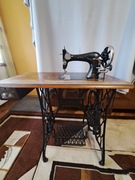 Zabytkowa maszyna do szycia