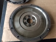 Koło zamachowe sztywne seat Ibiza 1.6tdi i sprzęgło LKCA600031F