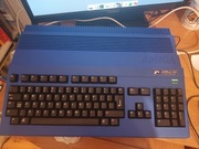 Amiga 500, pistorm, soft, nowa obudowa, czarna klawiatura