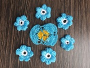 Zestaw kwiatów lazurowe na szydełku kordonek 