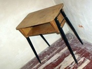 STOLIK PATYCZAK Z LAT 60 , Polski Design ,,