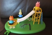 Staw plac zabaw Świnka Peppa plus 3 figurki