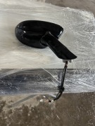 Aston martin lusterko prawe komplektne