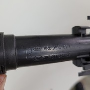 Spryskiwacz reflektora prawy przód 8R0955102A Audi Q5 Nowy Oryginalny