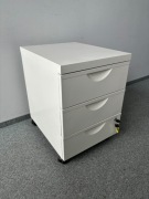 Biała kontenerka z trzema szufladami na kółkach, OKAZJA!!