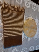 Komplet szalik i beret z wrełny w odcieniach brązowo kawowym.  