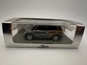 1:43 Mini Woody - Spark