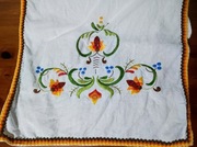 Lniany bieżnik ręcznie haftowany 98x39