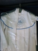 Alba chłopięca z niebieskim.