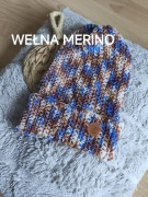 Czapka beanie smerf wełniana wełna merino handmade wiosenna przejściowa