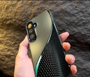 Samsung Galaxy S24. Eleganckie biznesowe etui