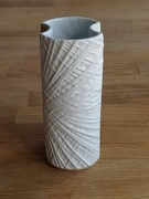 Wazon porcelanowy sygnowany