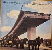 The Doobie Brothers – The Captain And Me