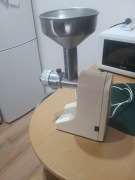 Młynek do zboża jupiter 862