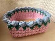 Wielkanocny wiosenny koszyczek ze sznurka, błękitne tulipany, handmade