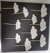 Chmurki na tort dekoracja z masy cukrowej