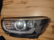 KIA STONIC REFLEKTOR LED PRAWY  ŁADNY STAN