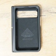 dbrand Grip Google Pixel Fold - to telefon, czy cieszysz się na mój widok?