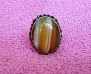 Srebrny stary pierścionek  z agatem pasiastym