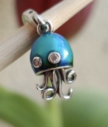 Charms zawieszka wisiorek do bransoletki łańcuszka, srebro 925 meduza 