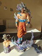 Figurka Dragon Ball - Son Goku Ultra Instinct 