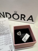 Pandora charms Złączeni Miłością 791875CZ serce rachunek złoto