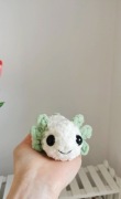 Aksolotl na szydełku, axolotl handmade, dekoracja 