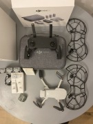 DJI Mini SE - Dron z akcesoriami
