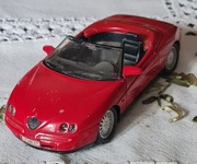 WELLY Alfa Romeo Spider metalowy skala 1:24