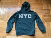 Bluza z kapturem (zielona) NYC - H&M - rozmiar 134/140