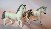 SCHLEICH Koń konik zestaw 3 szt figurka do stajni WYPRZEDAŻ SZAFY 