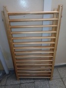 Kojec dla dziecka drewniany