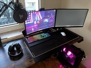 Komputer do gier / komputer gamingowy / stanowisko gamingowe 