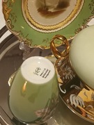 Zestaw starej porcelany.