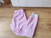 Różowe cieple spodnie do spania polarowe r. 134cm+ bdb-