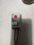 Termostat do szafy sterowania 