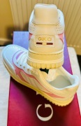 Gucci DAMSKIE Sneakersy "Screener"- EU 37. Białe Różowe Skórzane. Premium